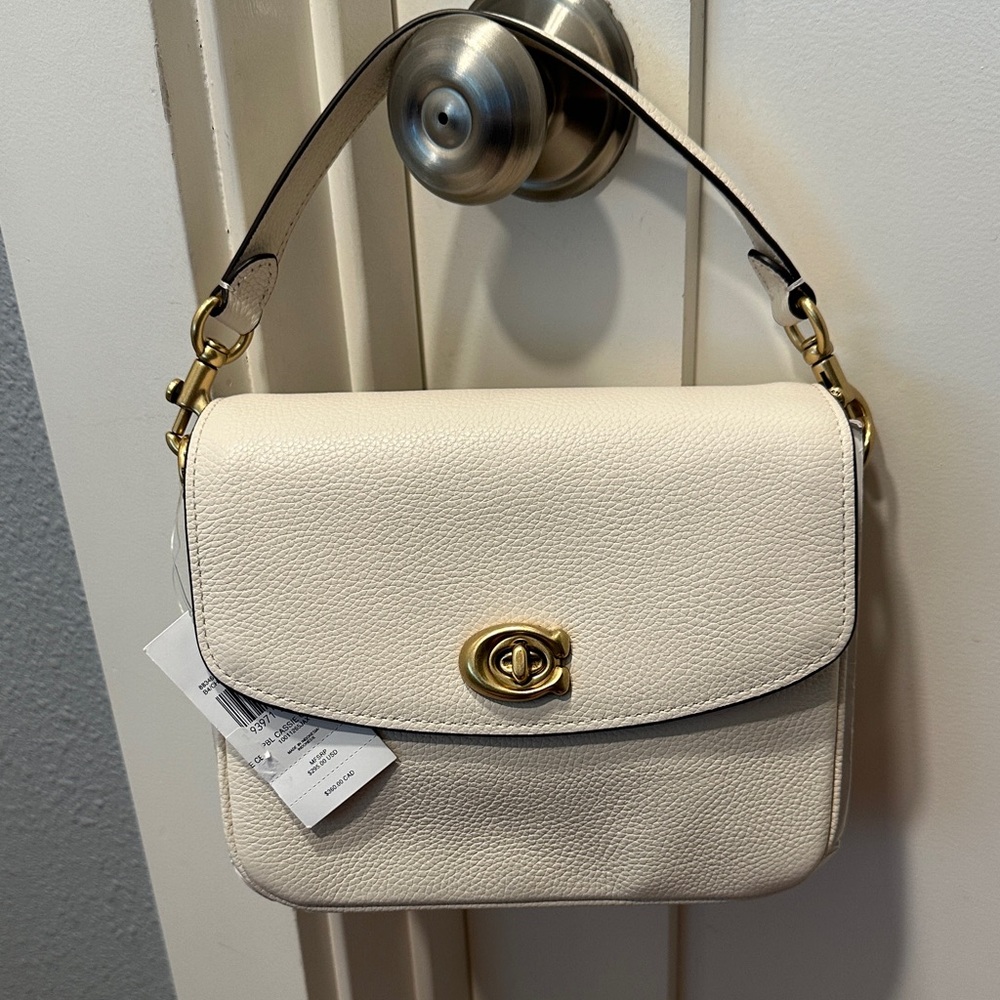 Coach PBL Cassie CB 19.               Ivory Leather Shoulder Bag